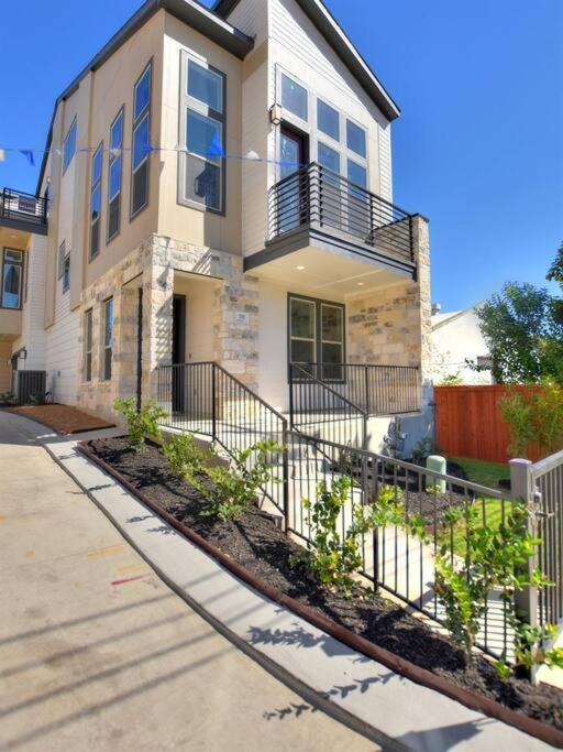 Fam Friendly 5 Bed Home Blocks To Pearl/Riverwalk! Сан-Антонио Экстерьер фото